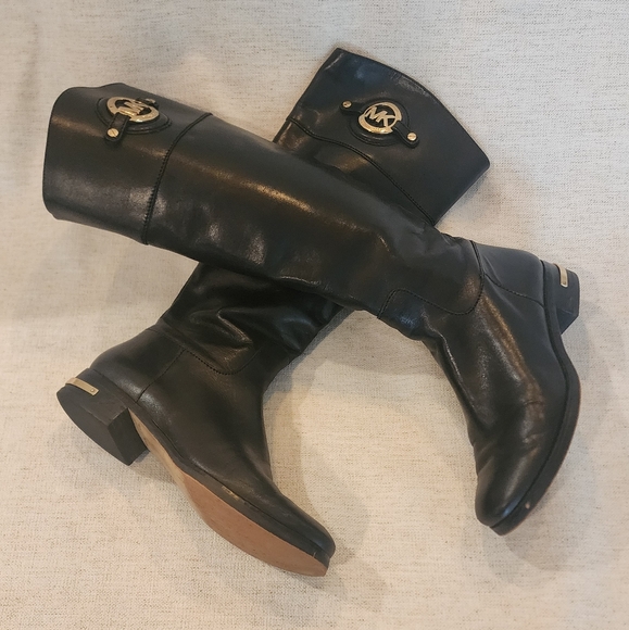 MK Michael Kors black Leather Boots, Size 8M - Picture 7 of 13